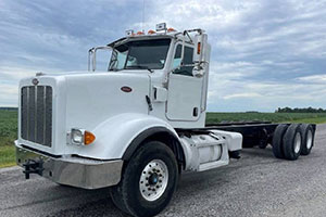 PETERBILT 365